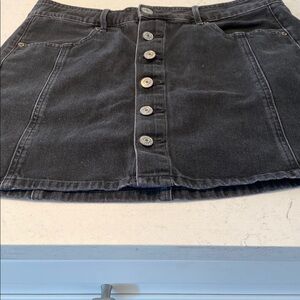 American Eagle Outfitters Black A-Line Mini Skirt Casual
